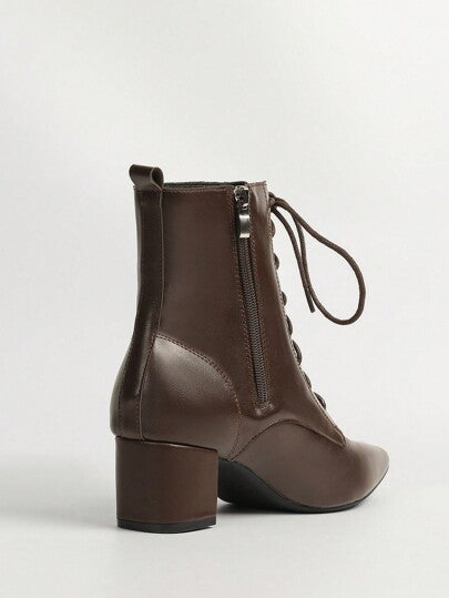 Bota Feminina Ziper Lateral Marrom