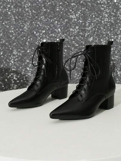 Bota Feminina July Premium - Cadarço Frontal - Ziper Lateral Preta