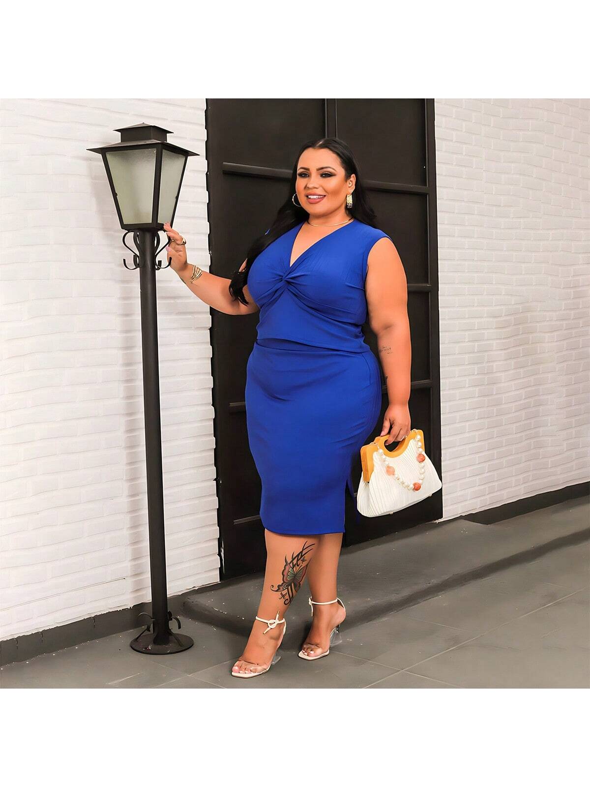 Conjunto Plus Size Saia e Cropped