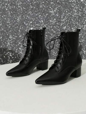 Bota Feminina July Premium - Cadarço Frontal - Ziper Lateral Preta