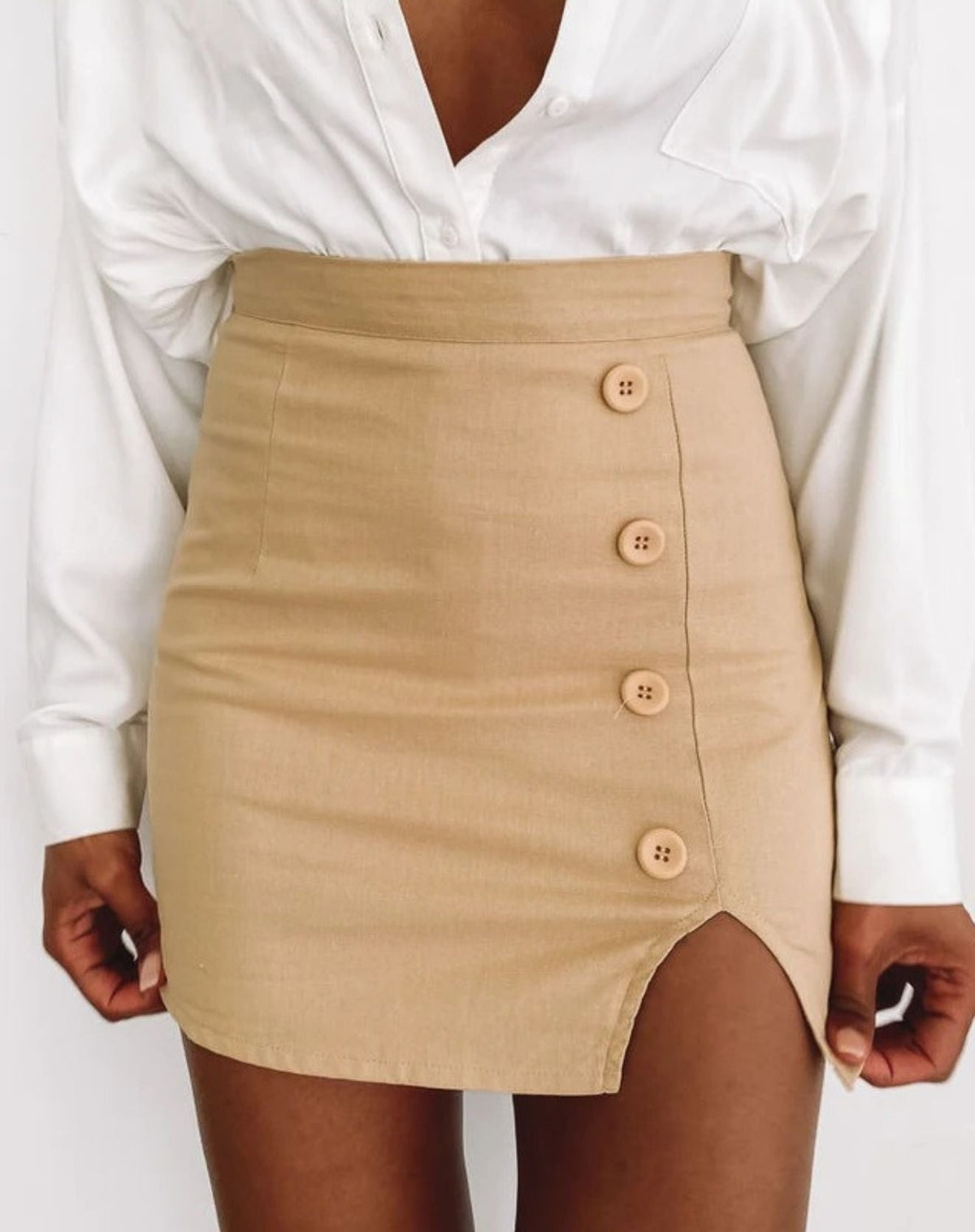Short Saia de Sarja Fenda Curta Fany 1
